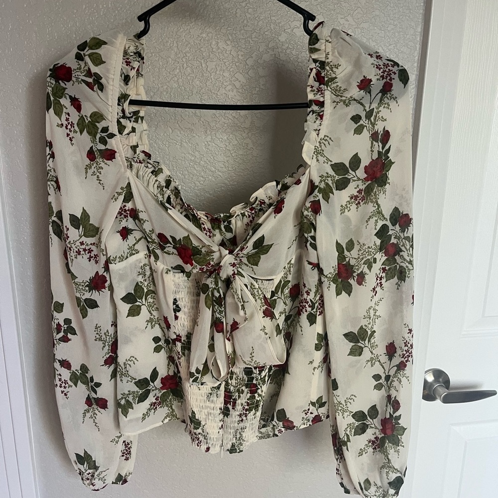 Reformation long sleeve floral top size 6 - Picture 5 of 11